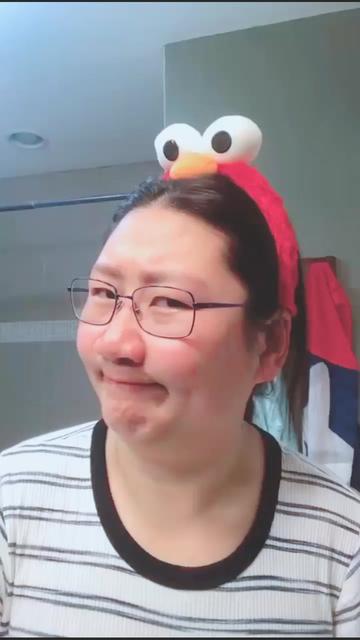 碎嘴许美达 - 日常情报.我跟许美许花交流的方式,和大家分享一下.