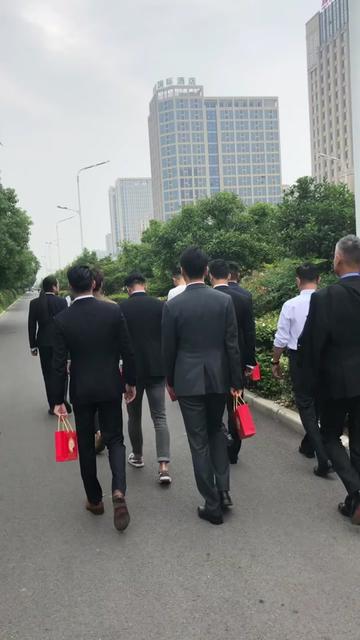 吴宇涵eddie的抖音热门视频