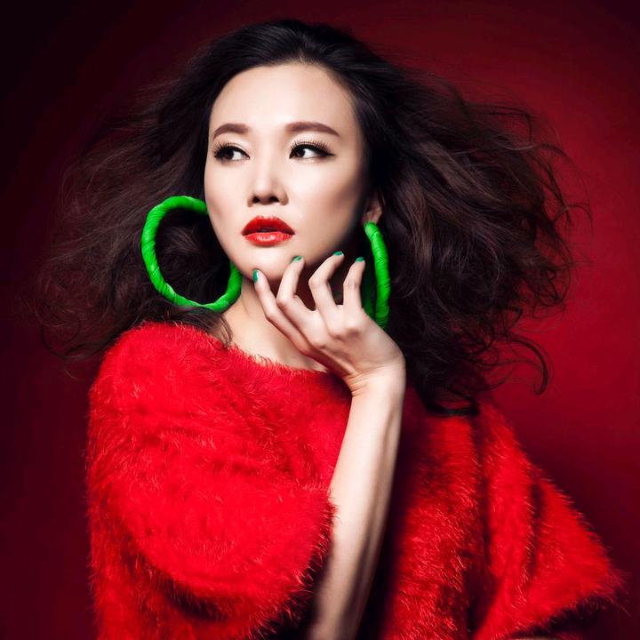 歌手李佳璐创作的原声      歌手李佳璐 时长 31秒 1.2w 人使用